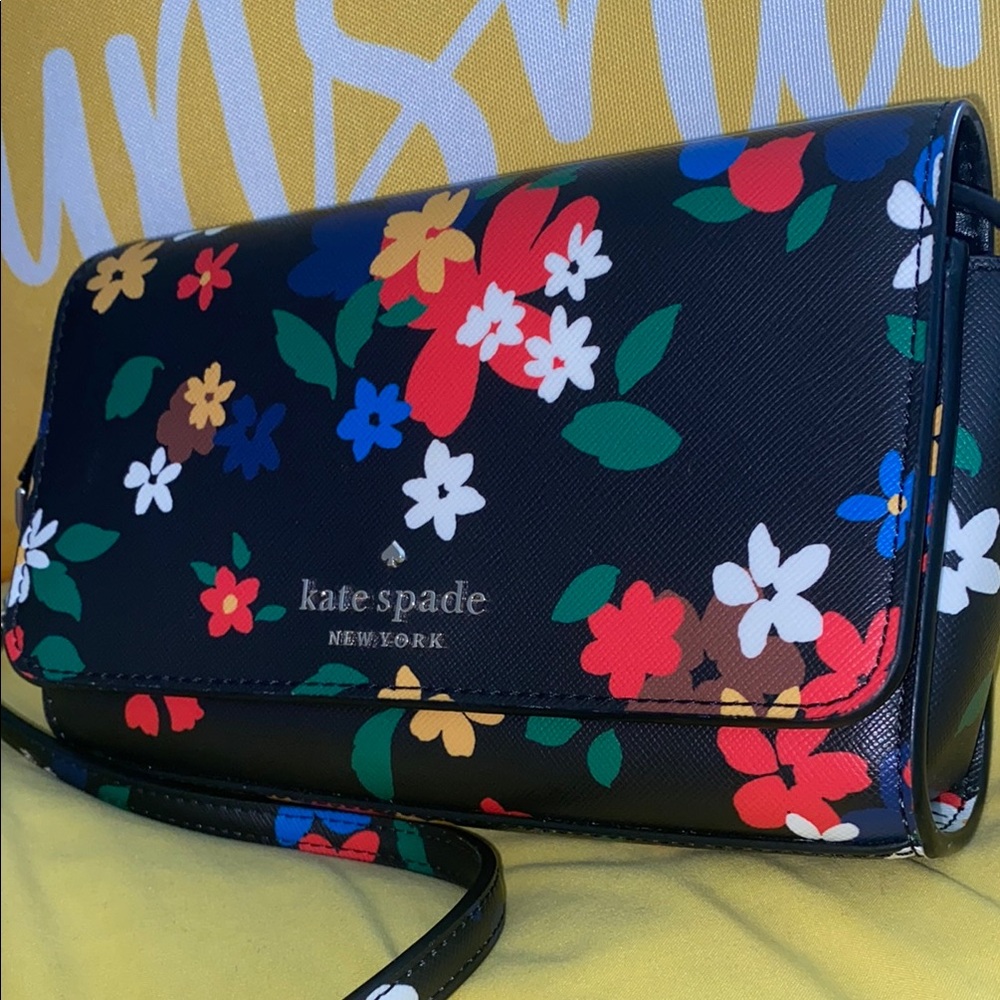 Kate Spade Black Floral Crossbody Bag EUC